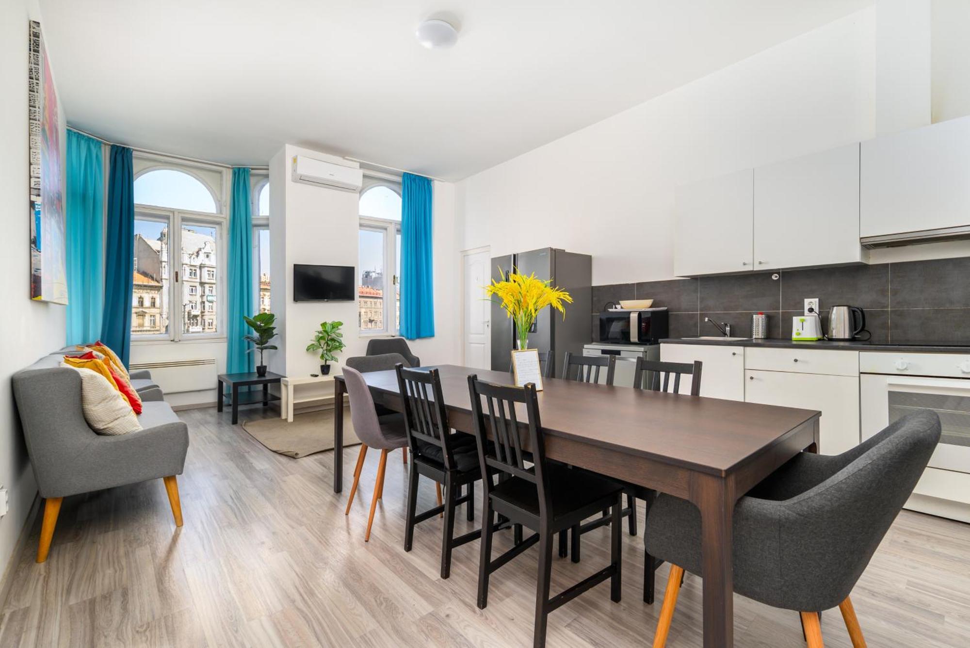 בודפשט 5 Bedrooms Keleti-Home מראה חיצוני תמונה